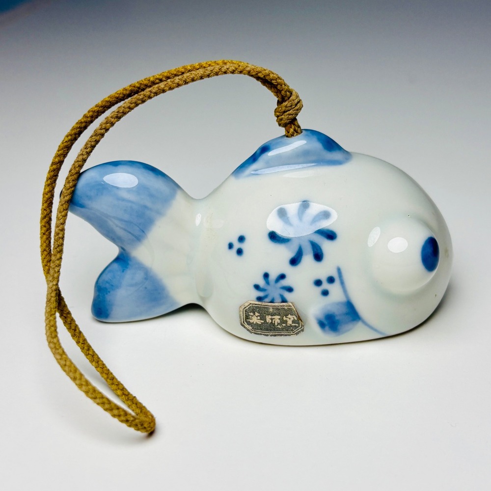 Ceramic Fish Floral Vintage Blue white nautical Chinoiserie Decor cottage coast - Picture 2 of 8
